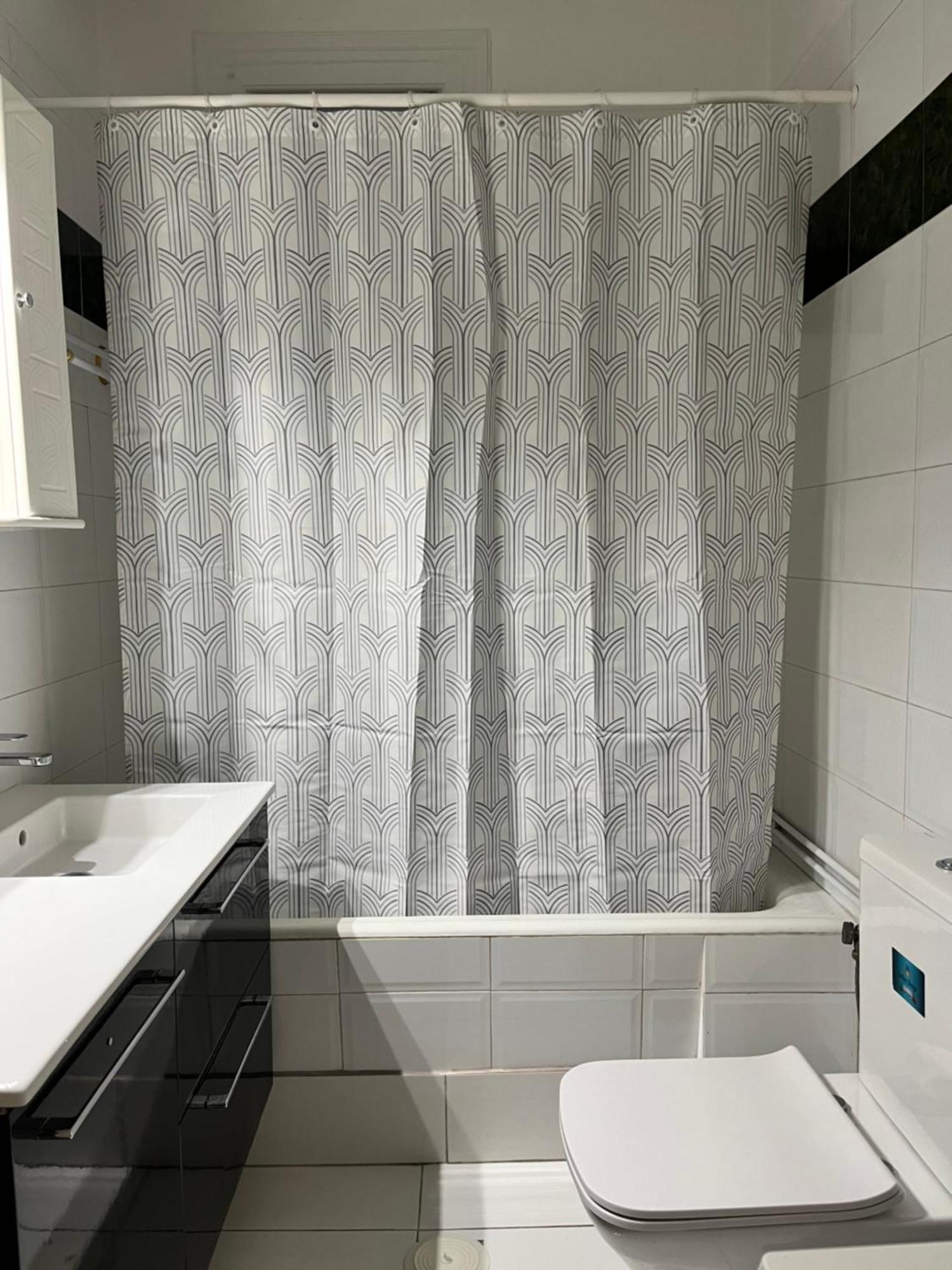 Quiet Apartment With Garden View In Kolonaki Афины Экстерьер фото