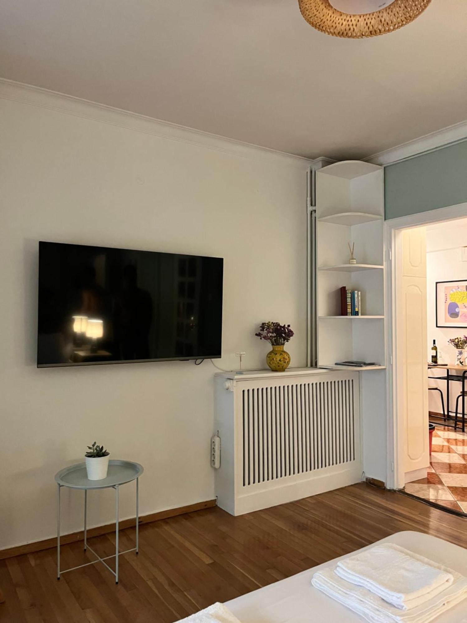 Quiet Apartment With Garden View In Kolonaki Афины Экстерьер фото